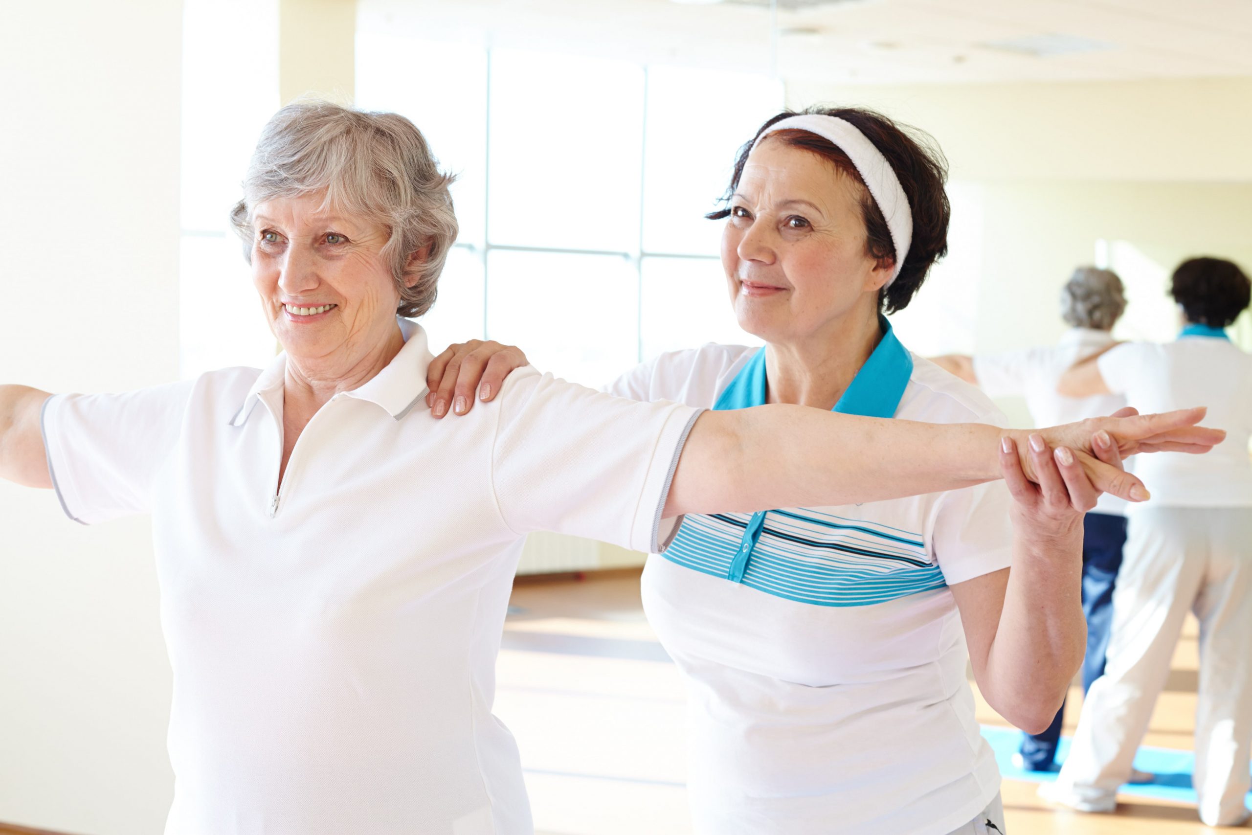 elder-lady-working-out